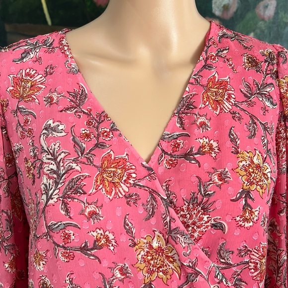 **5 MORE DAYS TO MAKE OFFER** Joie floral top - Picture 2 of 8
